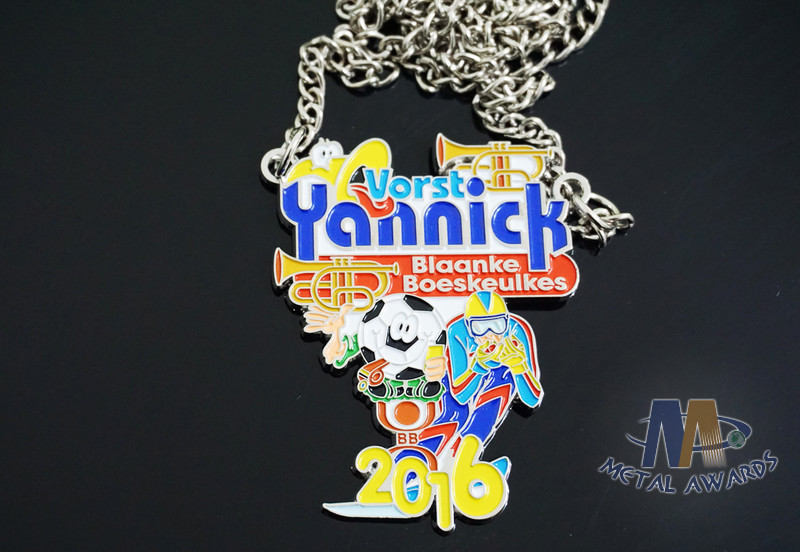 Shiny Silver Plating Custom Die Cast Medals , Soft Enamel Carnival Medal