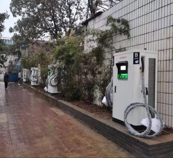 New Energy Commercial EV Charging Points Solutions For Retail 30kW Charger