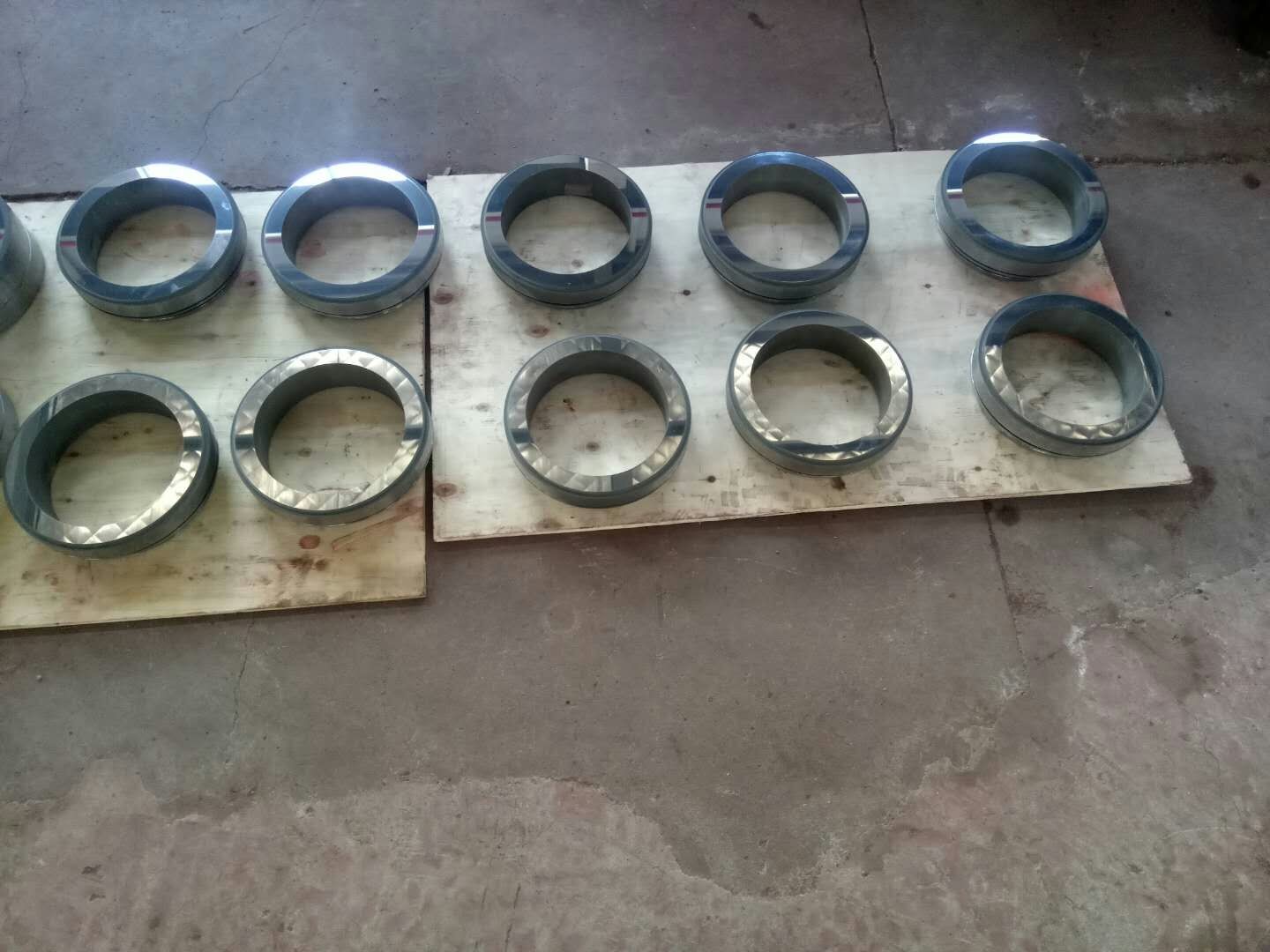 FMC OEM Wellhead Gate Valve Parts Tungsten Carbide SS410 10000 Psi