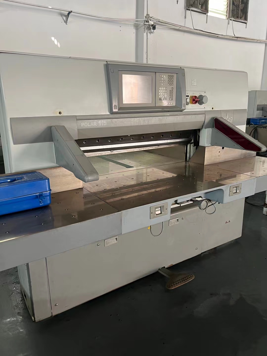 After Service Video technical support Electric Paper Cutter for Guillotine Cutting Machine
