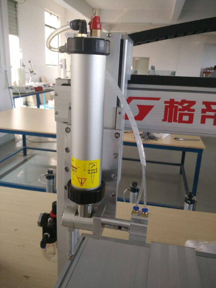 Desktop 3 Axis Dispensing Robot 0.4Mpa - 0.6Mpa Automatic Glue Dispenser 150W