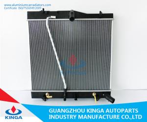 Quality TOYOTA HIACE'05-AT Custom Car Radiator With Plastic Tank Thickness 32/36mm wholesale