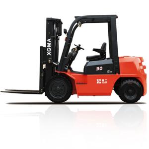 Quality 3 Stage Forklift Truck Diesel 3000kg Rated Capacity With 180 Degree Rearview Mirror wholesale