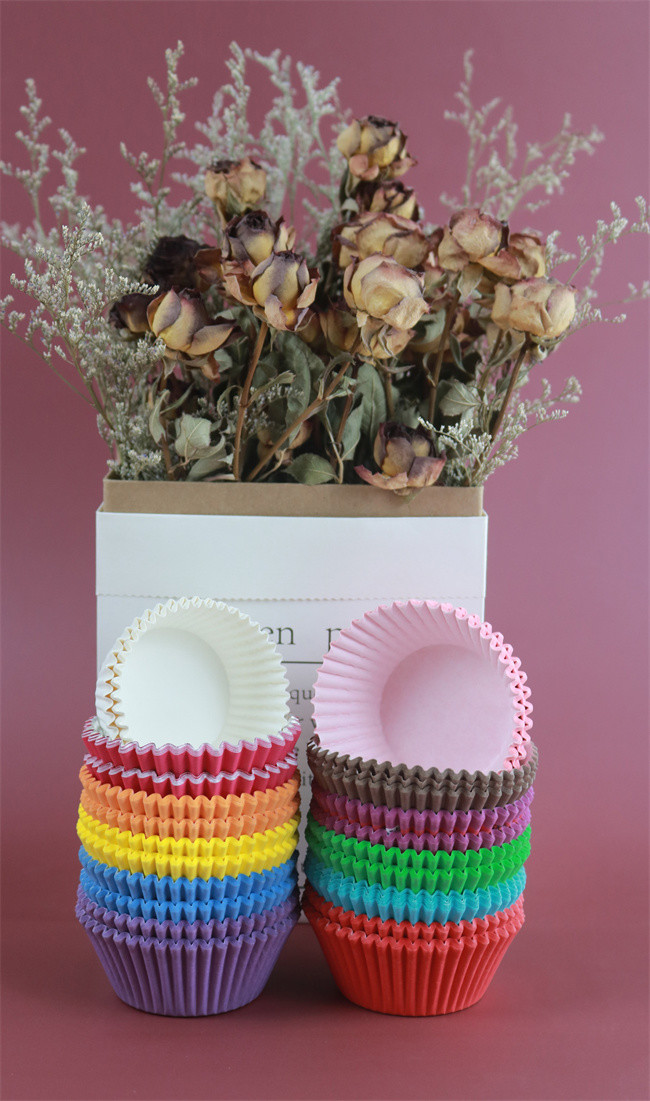 OEM wholesale standard size paper cupcake liners, multicolor baking cups, cupcake liners