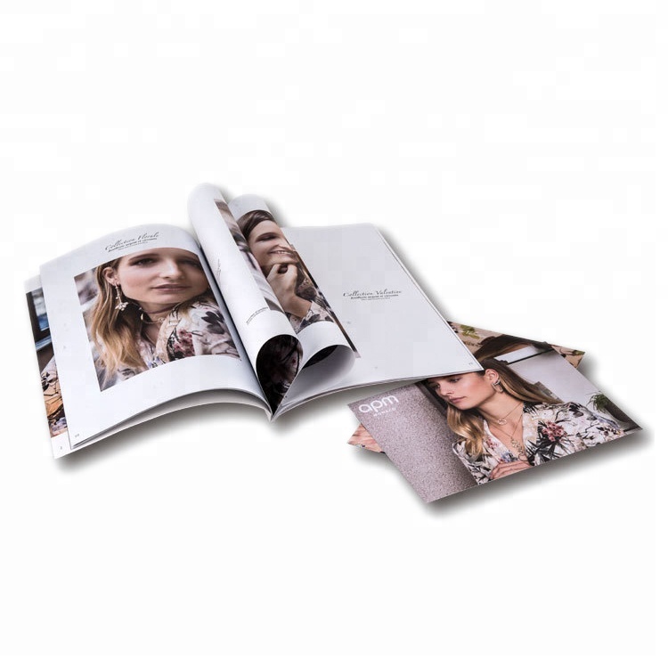 A4 Film Lamination Personal Magazine Book Printing Customized Glossy Finish