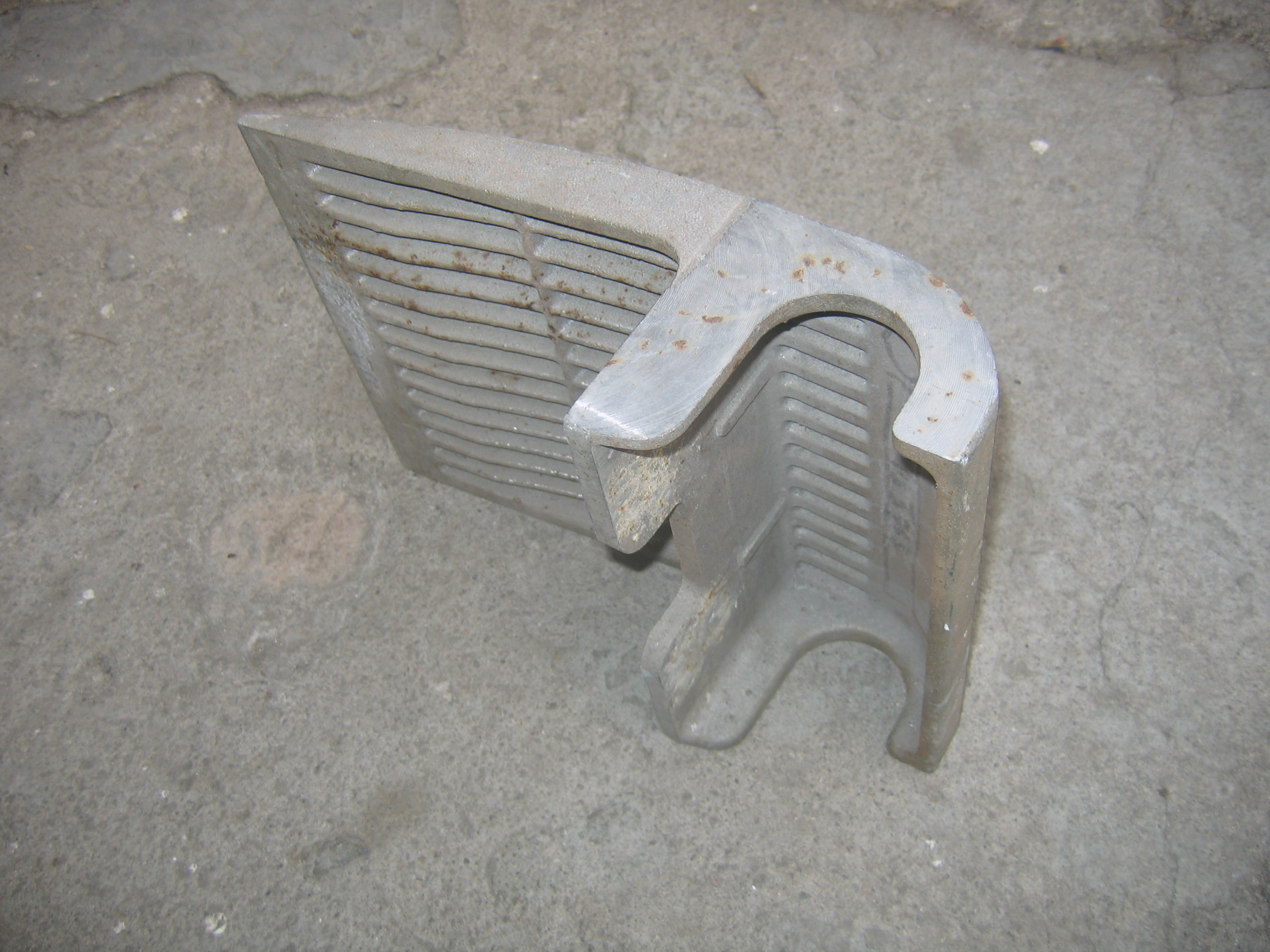 Heat Resistant Castings For Furnace Bed , Cooling Machines Temperature