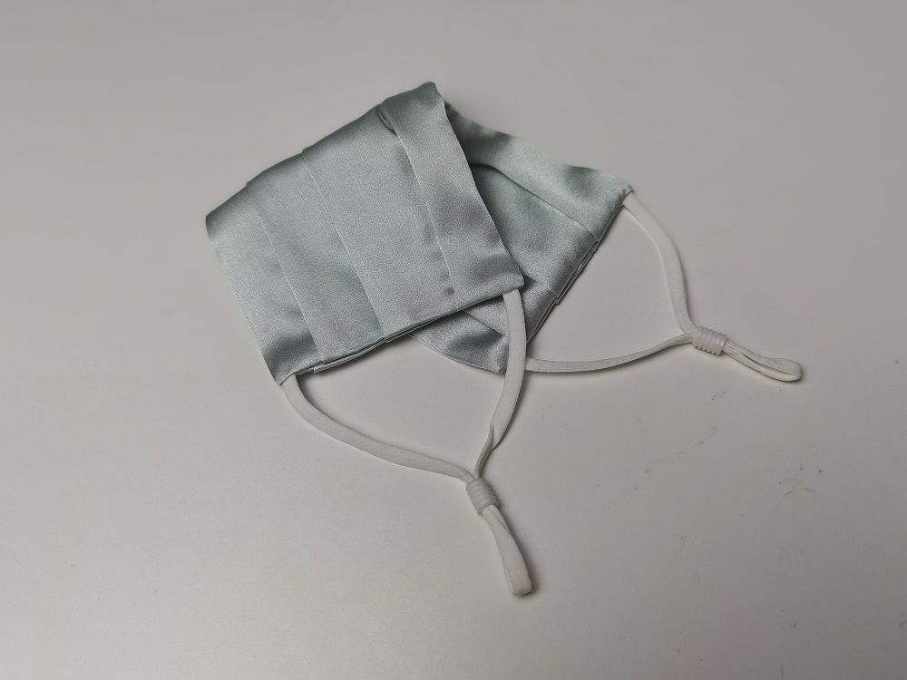 Double Layer 50g Mulberry Silk Face Mask With Nose Wire
