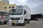 13.9 CBM 4x2 Size Refrigerated Utility Trailer , Refrigerated Delivery Truck