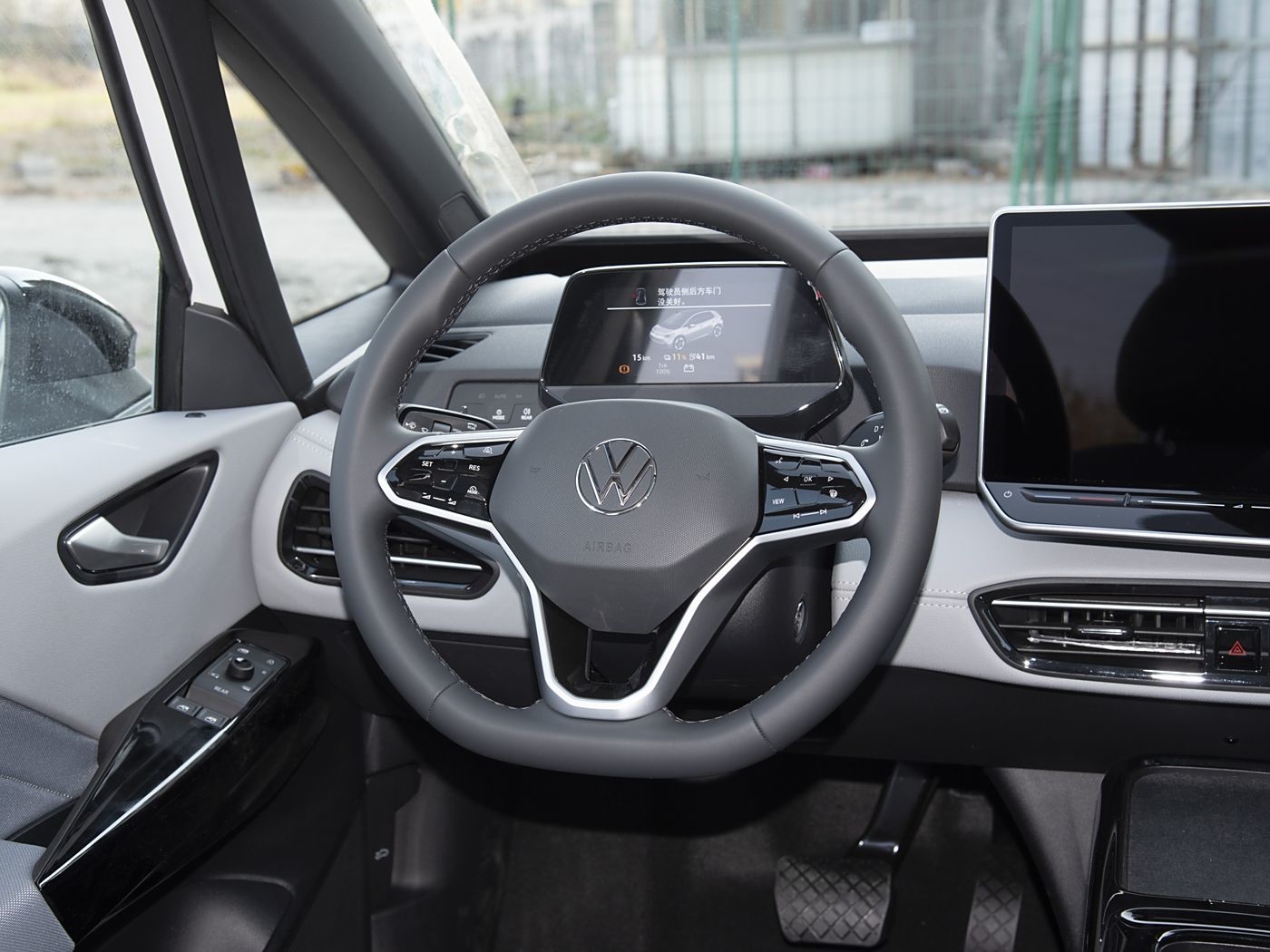 2025 Volkswagen EV ID4 New Model 53.6 KWh Battery Capacity Electric with Sunroof Car for Long-Lasting Performance