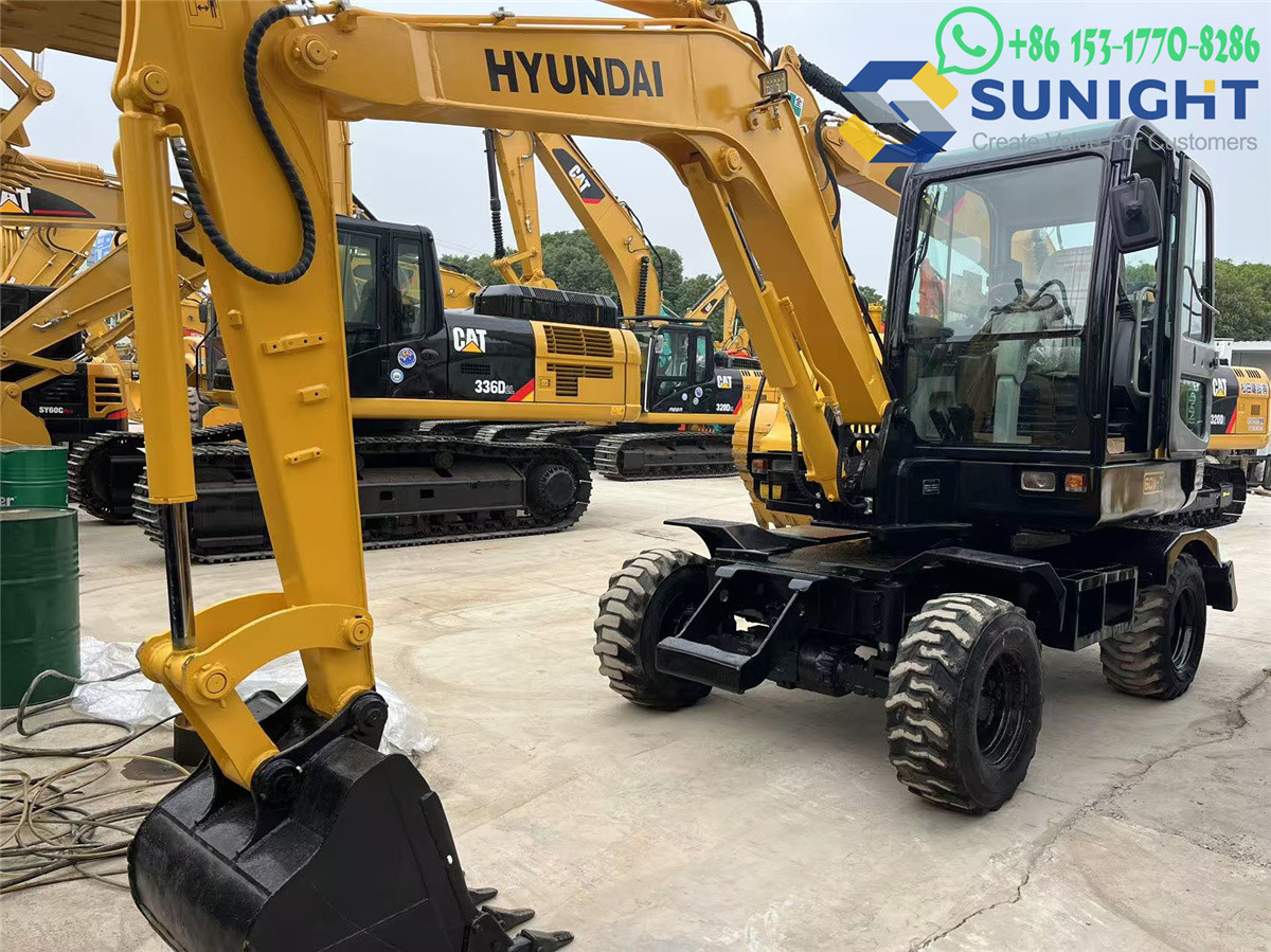Hyundai 60W-7 Used Wheel Excavator 6 Ton Mini Agricural Excavator Hyundai 60W-7 Construction Building Machinery