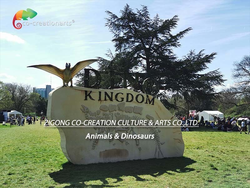 Anti Water Custom Made Animatronics Fiberglass Logo For Amusement Park Decoration