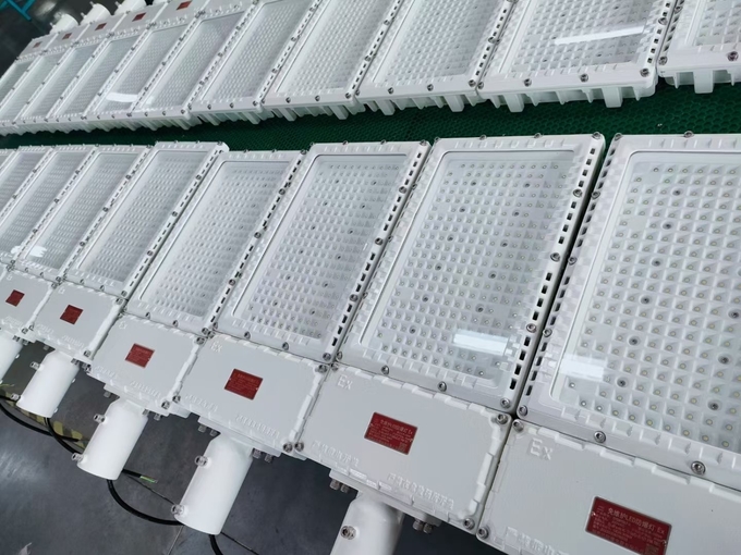 Safety Anti Corrosion IP66 Explosion Proof Lighting