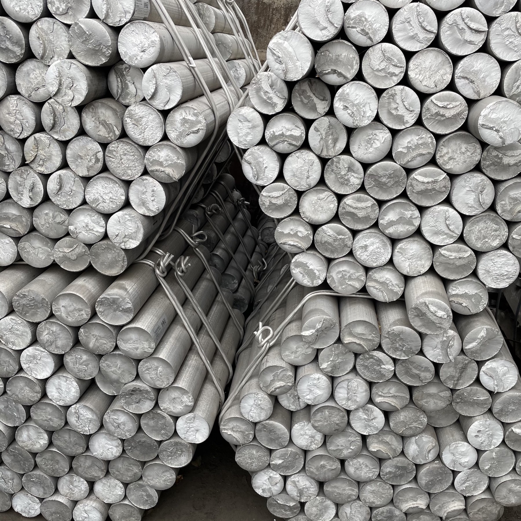 ASTM 5083 Aluminum Round Rod 30mm Aluminium Round Bar 7075 For Auto Parts