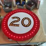 High Visibility Customized Size Road Traffic Warning Sign Board for Road Safety