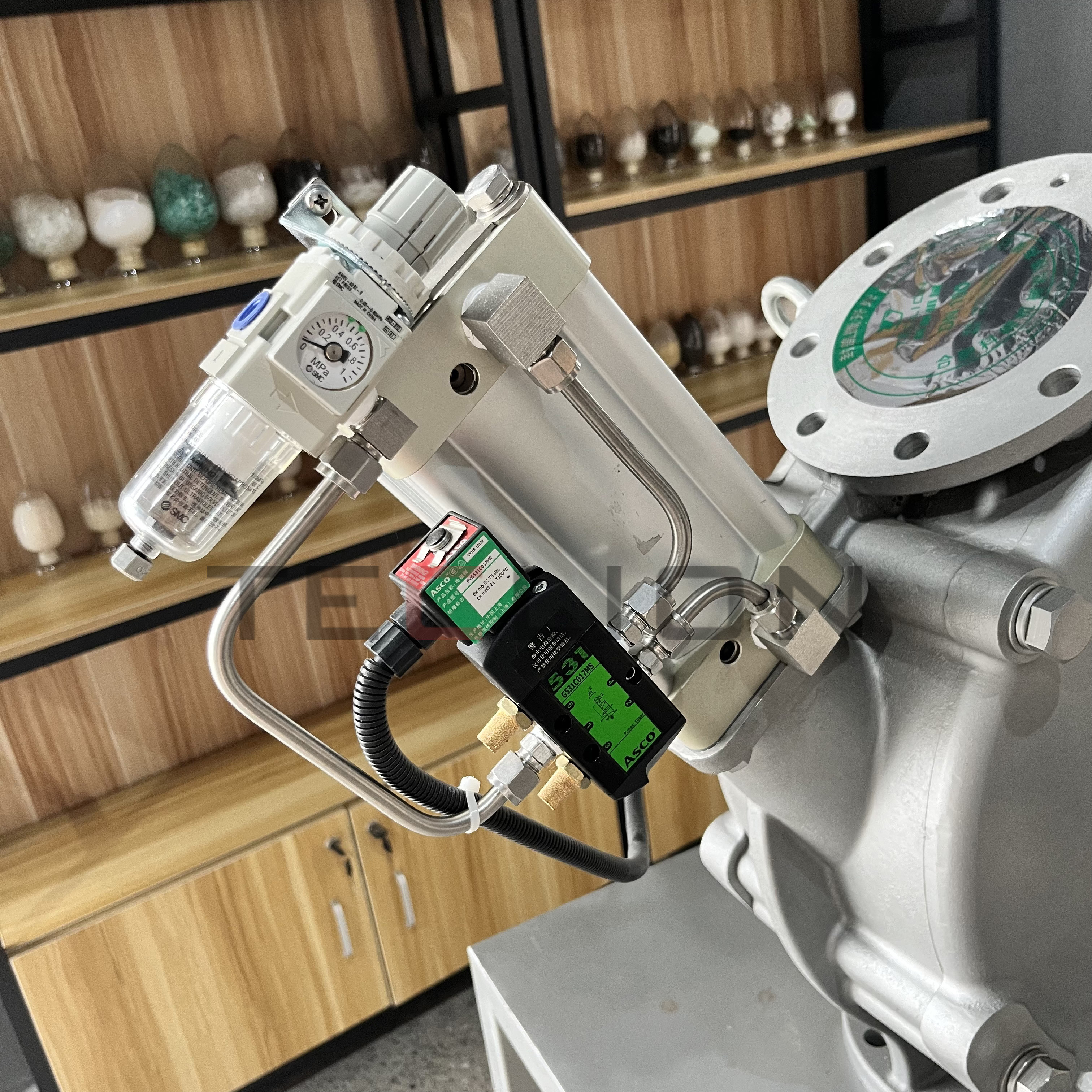 How to choose a dual channel directional valve suitable for dense phase conveying pipelines?