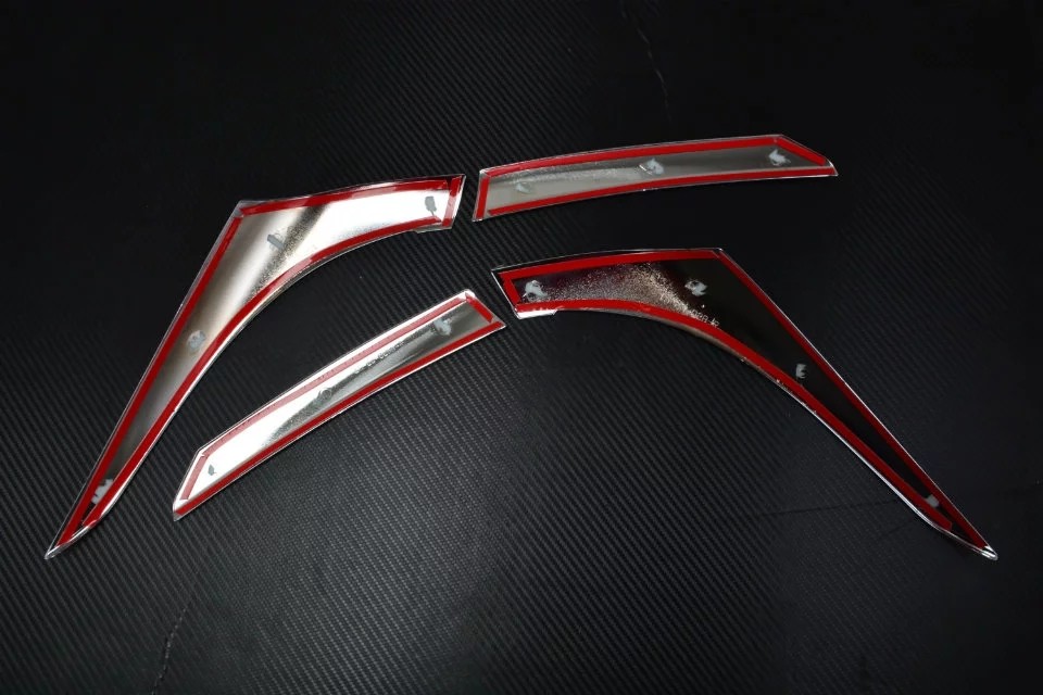 Plastic Car Headlight Covers , MITSUBISHI New Outlander 2016 2017 Chromed Decoration Parts Tail lamp Garnish
