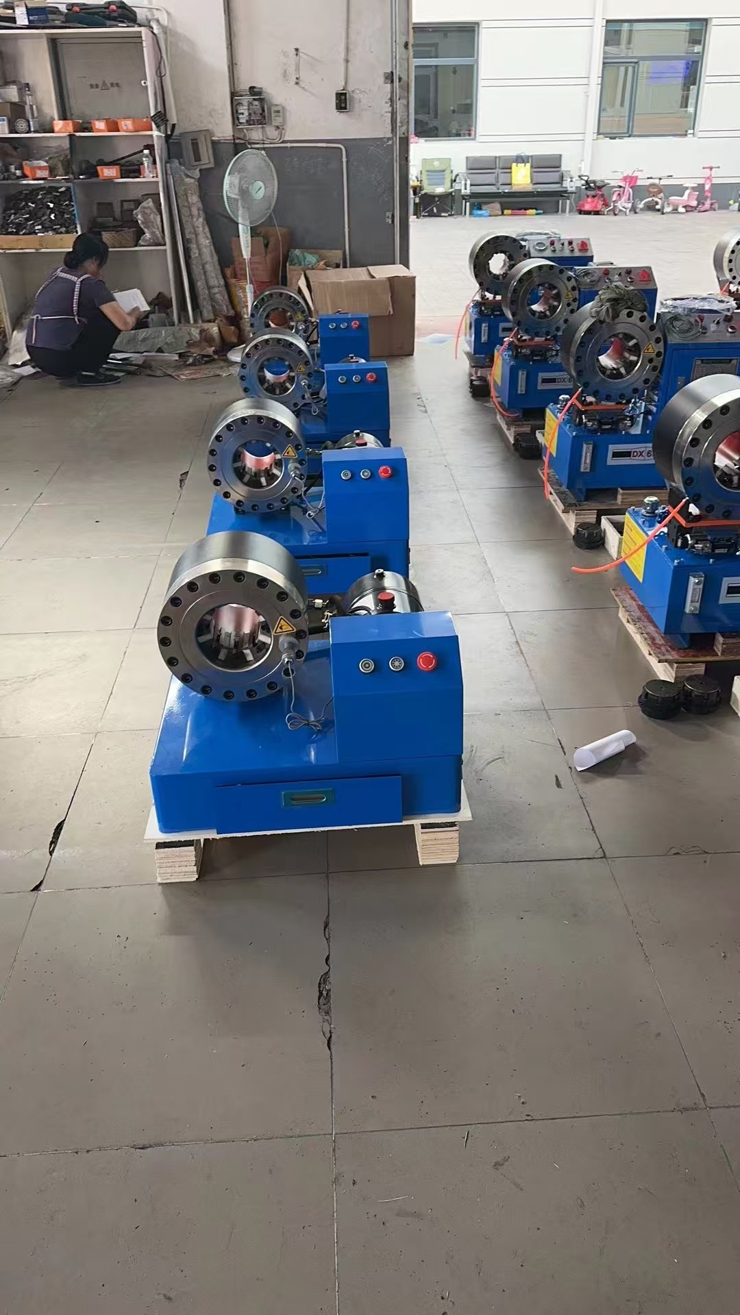 12V/24V 10 Dies 2 Inch Manual Braided Hose Crimper Battery Drive Hydraulic Hose Pipe Crimping Machine 6-51mm