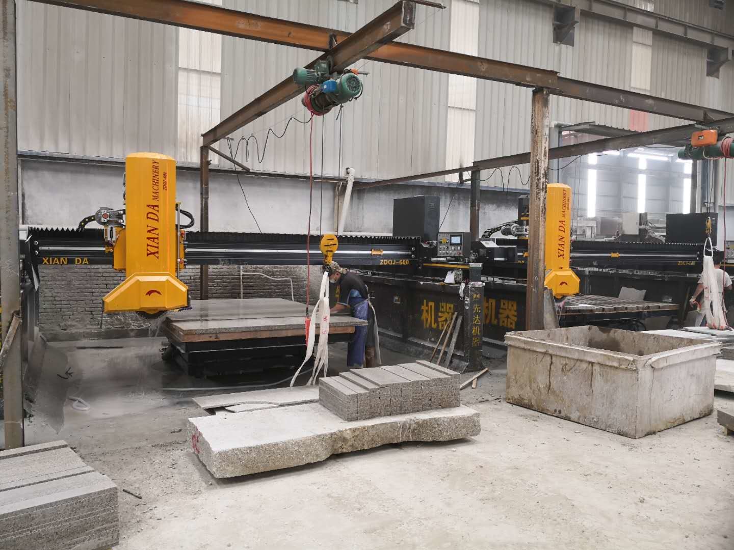 Precision Infrared Bridge Stone Cutting Machine with 15/18.5/22kw Motor
