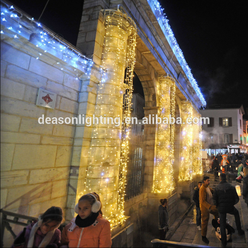 shopping center christmas decoration lights