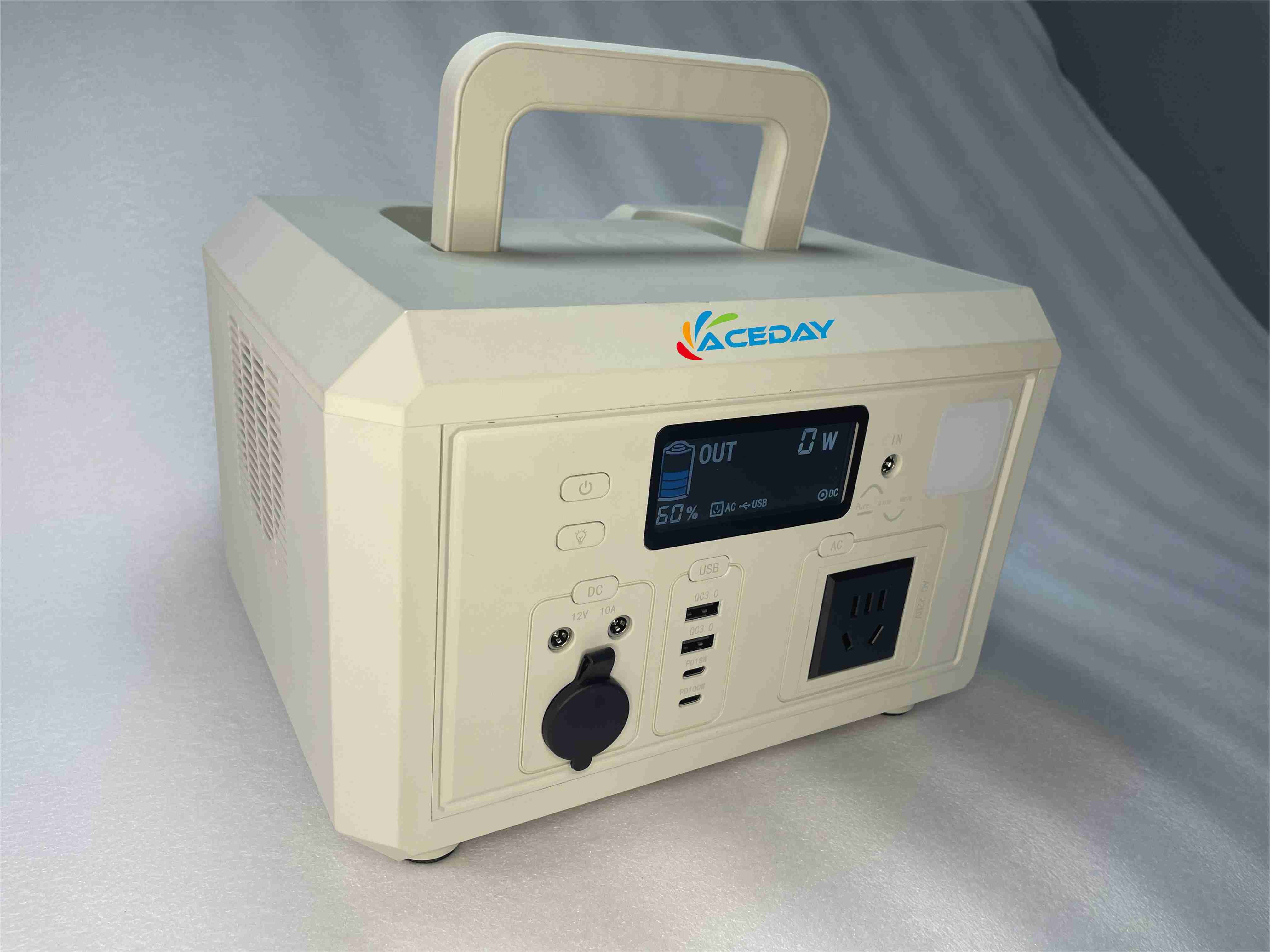 CE 600W Portable Solar Power Station
