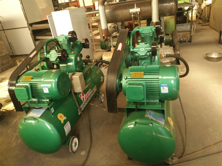 Reciprocating Type Egg Tray Manufacturing Unit , Paper Egg Tray Making Machine