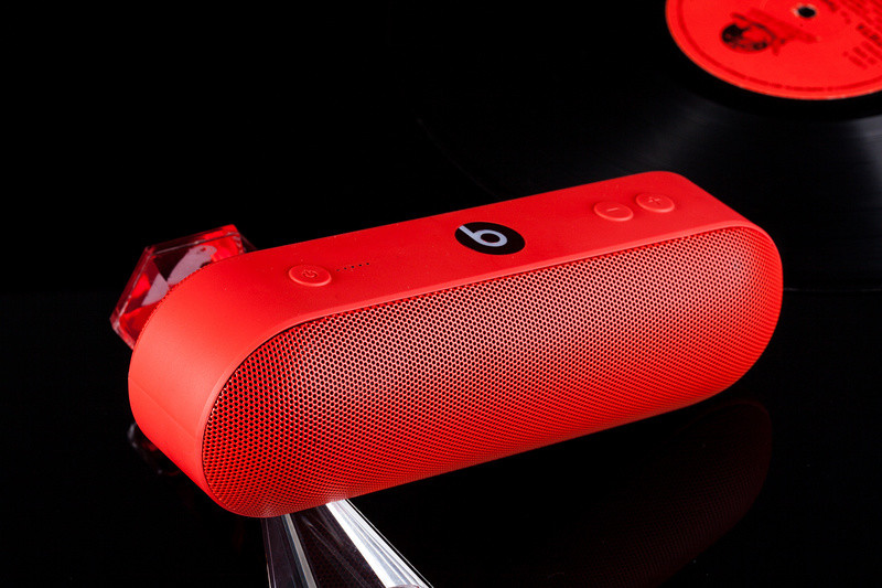 Beats by Dr. Dre - Beats Pill+ Speaker - (PRODUCT)RED come from china manuactre