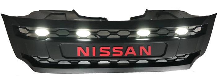 Wholesaler Auto Replacement Parts Upgrade Front Grille for Nissan NP300 Navara 2015 Frontier