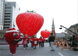 Quality Advertising Inflatables Strawberry Character Balloon Giant Fruits Flying Ball wholesale