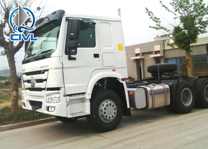 Flat Floor Cabin Sinotruk Howo Heavy Prime Mover Truck 6 Wheels For Transport
