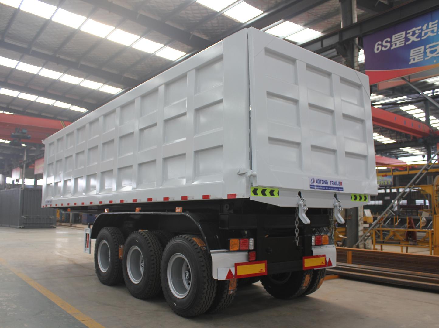 Truck Trailer 40 Cubic Meter Dump Tipper Semi Trailer with JOST or Yahua Landing Gear