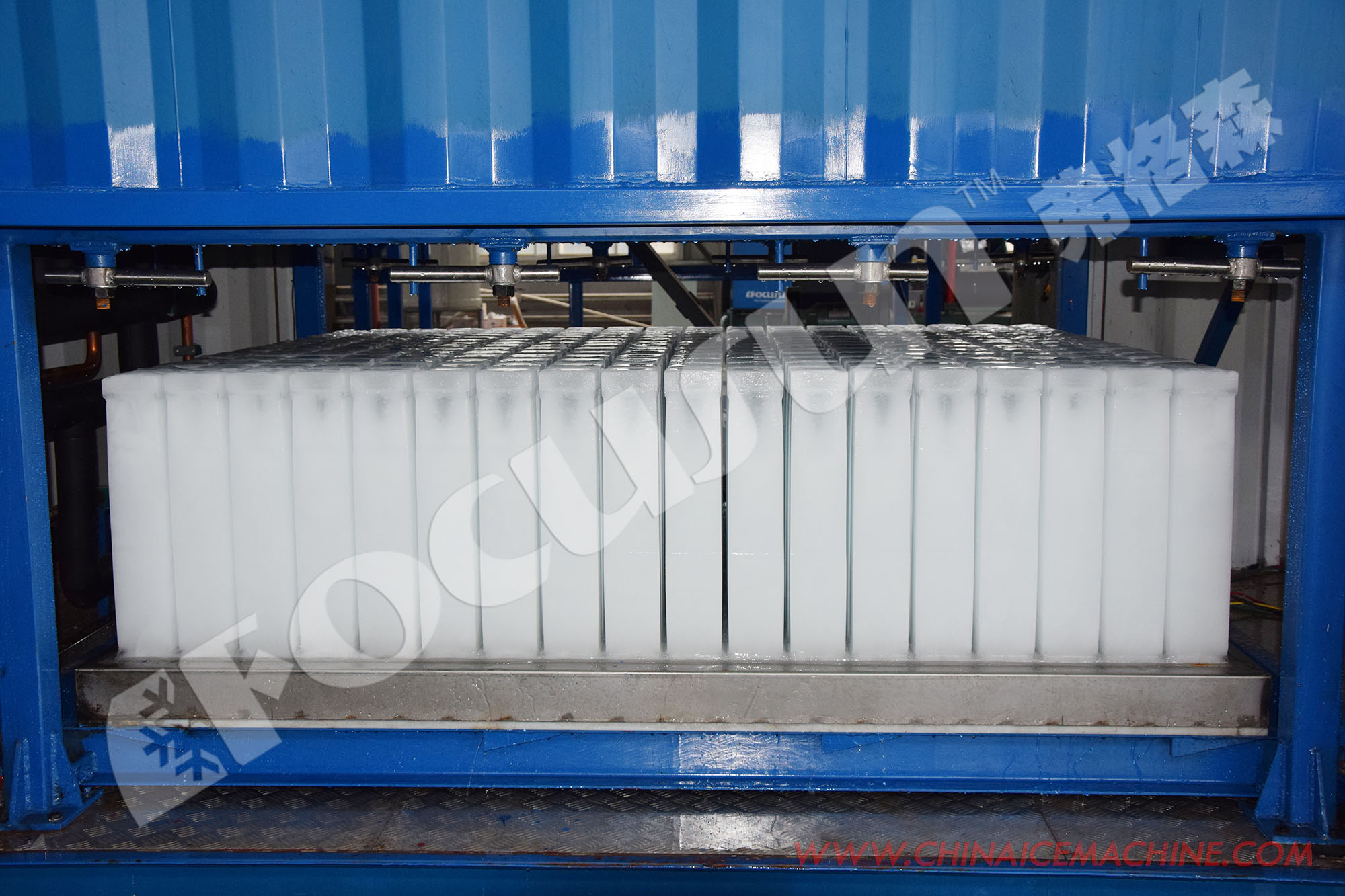Containerised Ice Block Making Machine 10 Tonnes Per Day Output Durable and Heavy-Duty