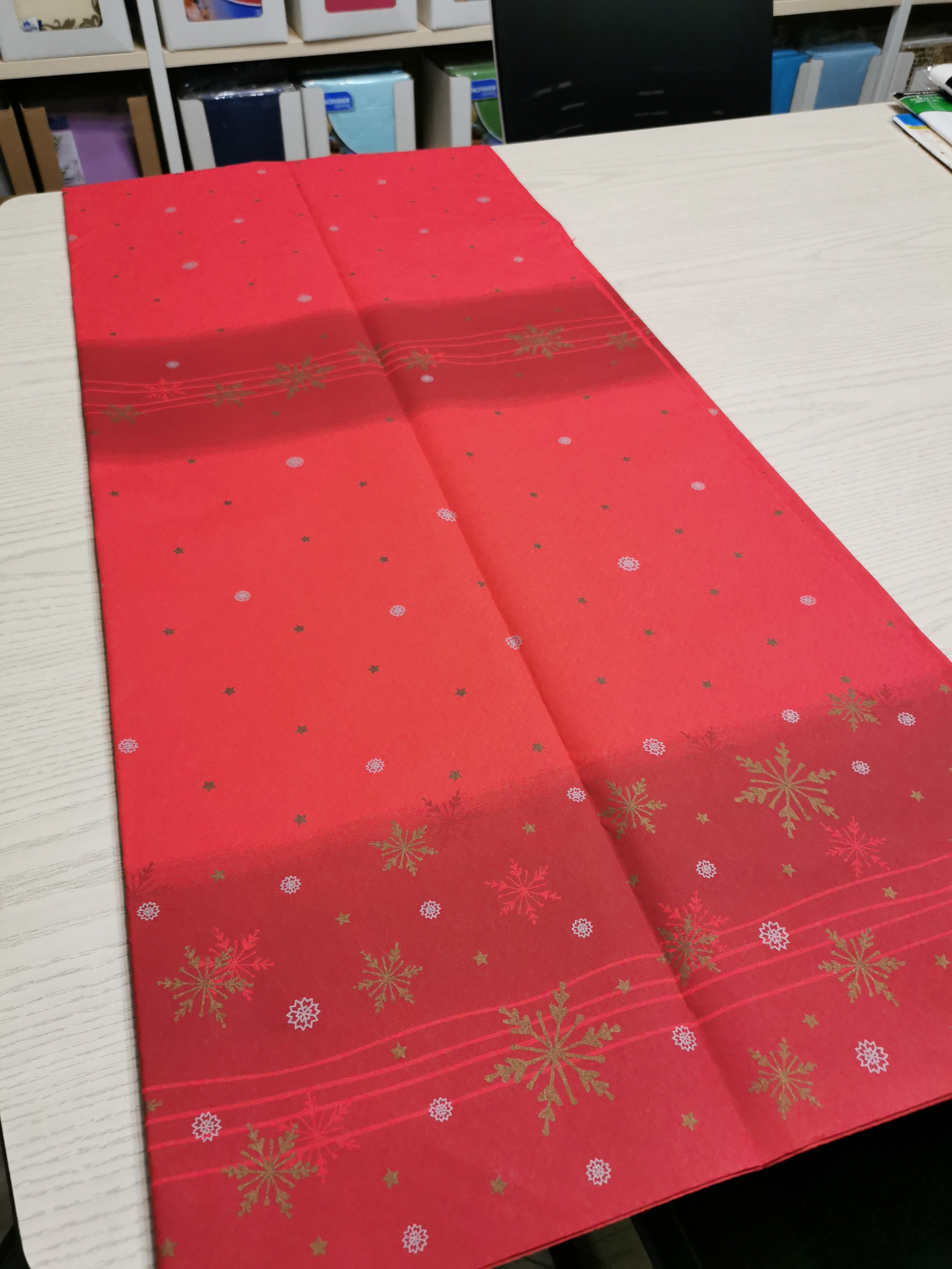 Water Proof Oilproof Airlaid Table Cover 274CM 180CM Length
