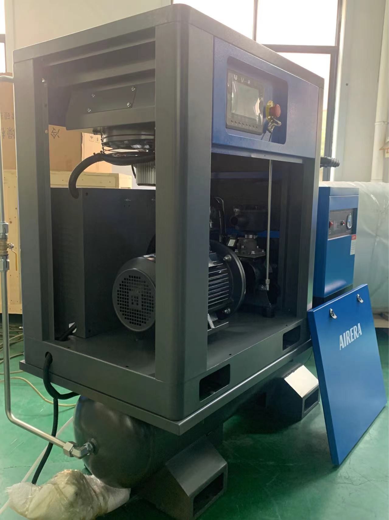 Tank-mounted 13-20bar Rotorcomp LGSD Screw Compressor for last cutting