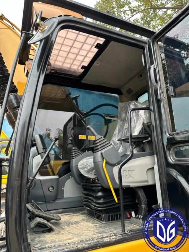 Used CAT320D Caterpillar Crawler Excavator,Classical Model,Rich Inventory, Welcome To Buy.