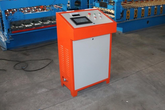 CE 860 Metal Roof Roll Forming Machine Hydraulic Profile Cutting