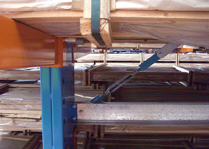 Heavy Duty Car Cantilever Pallet Racking Storage For Warehouse , Easily Installed
