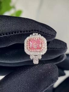 Quality 1ct Lab Diamond Jewelry Pink Cushion Diamond Ring 10 Mohs wholesale