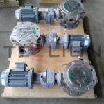 Rotary valve for conveying porous carbon materials