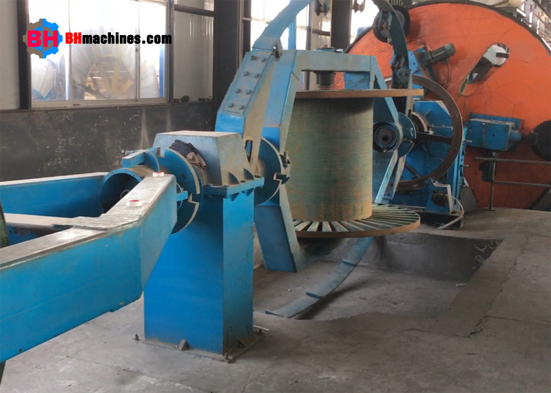 Laying up Machine Cradle Type Cabling Machine 1+1+3 Core Laying-up Machine 1600 MM | BH Machines