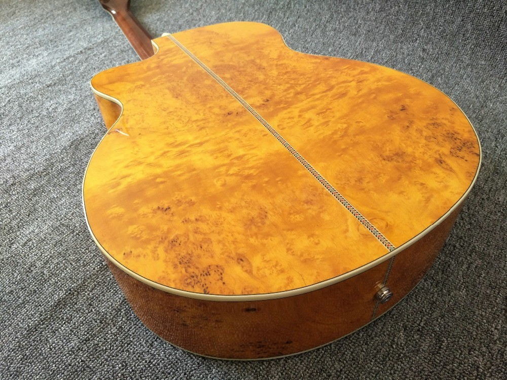 12 Strings Acoustic Guitar / guitar natural AAA Solid Spruce Body 43 inch Guitar Acoustic Fishman Pickups guitar
