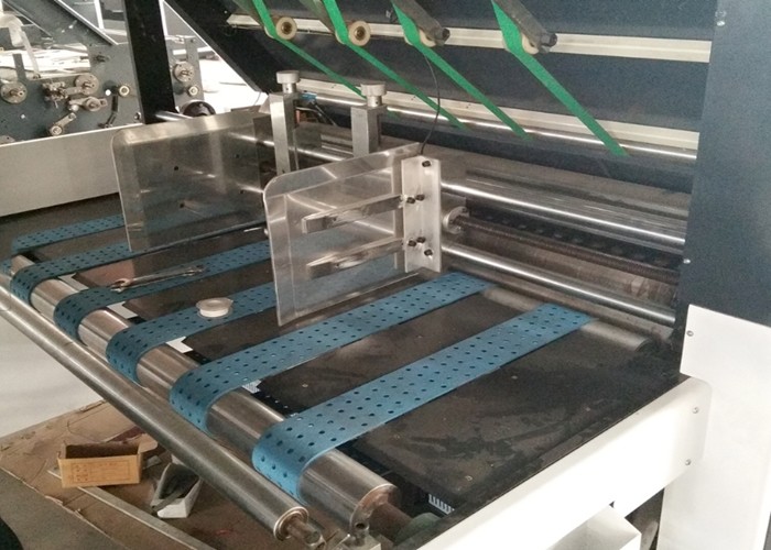 220V 380V 440V Flute Laminator Machine Electric Driven Type High Efficiency