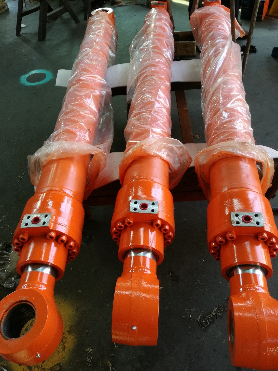 hydraulic cylinder piston