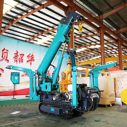 Hydraulic Telescopic Boom Diesel Engine Drive Rubber Crawler Spider Crane With CE Certificate