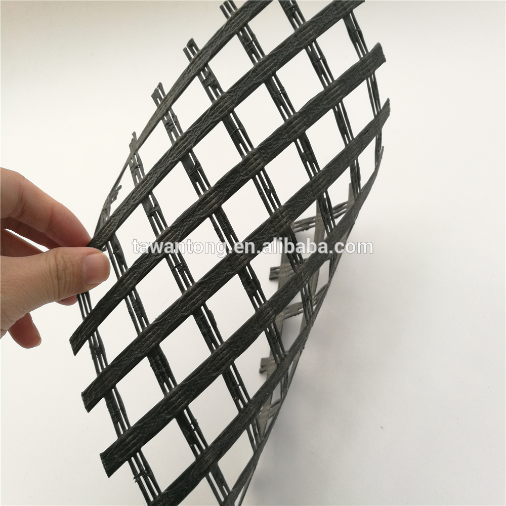 100m/roll PET Warp Knitted Geogrid for Retaining Walls Construction