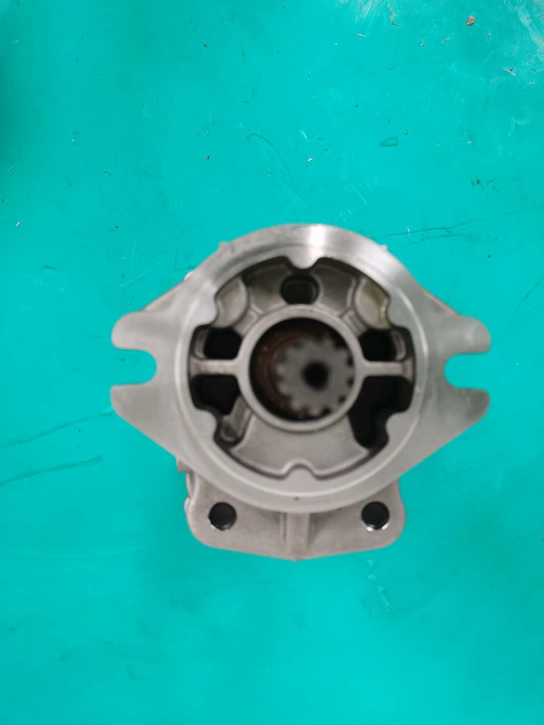 Excavator PC10 PC15 PC20 Komatsu Gear Pump 705-41-08070 8.301kgs