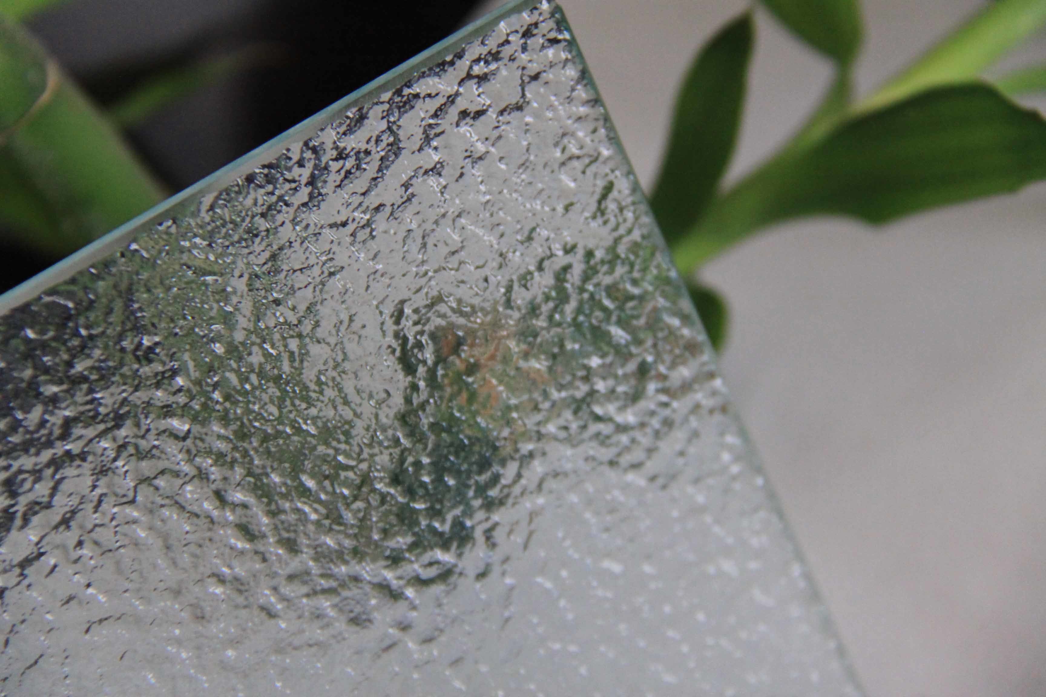 3-12mm Patterned Tempered Glass Customize Size For Decorative Building Window Doors