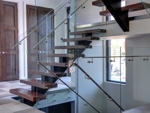 Quality Customized Wooden Tread Straight Flight Staircase Glass Railing For Villa Design wholesale