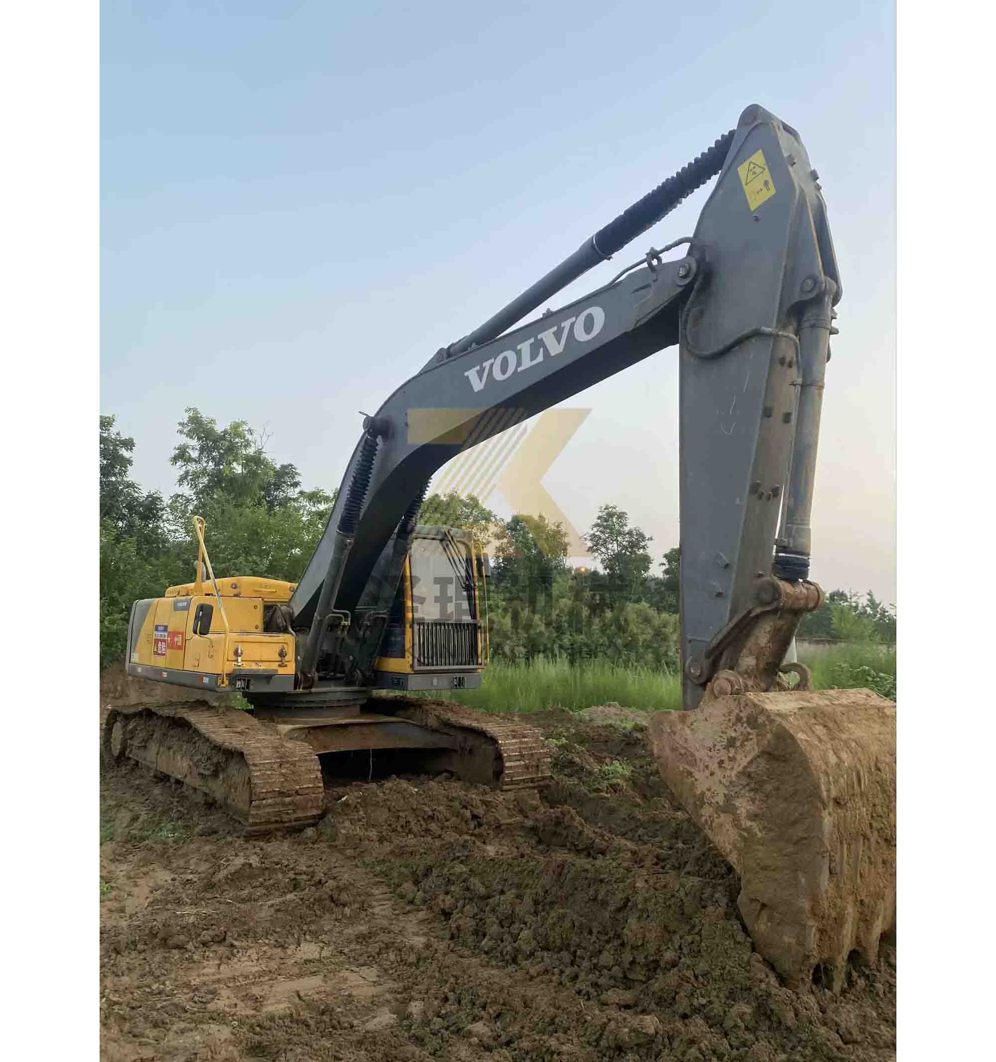 Low Hours Volvo EC240D Excavator 24900KG Weight 1.05-1.98m³ Bucket