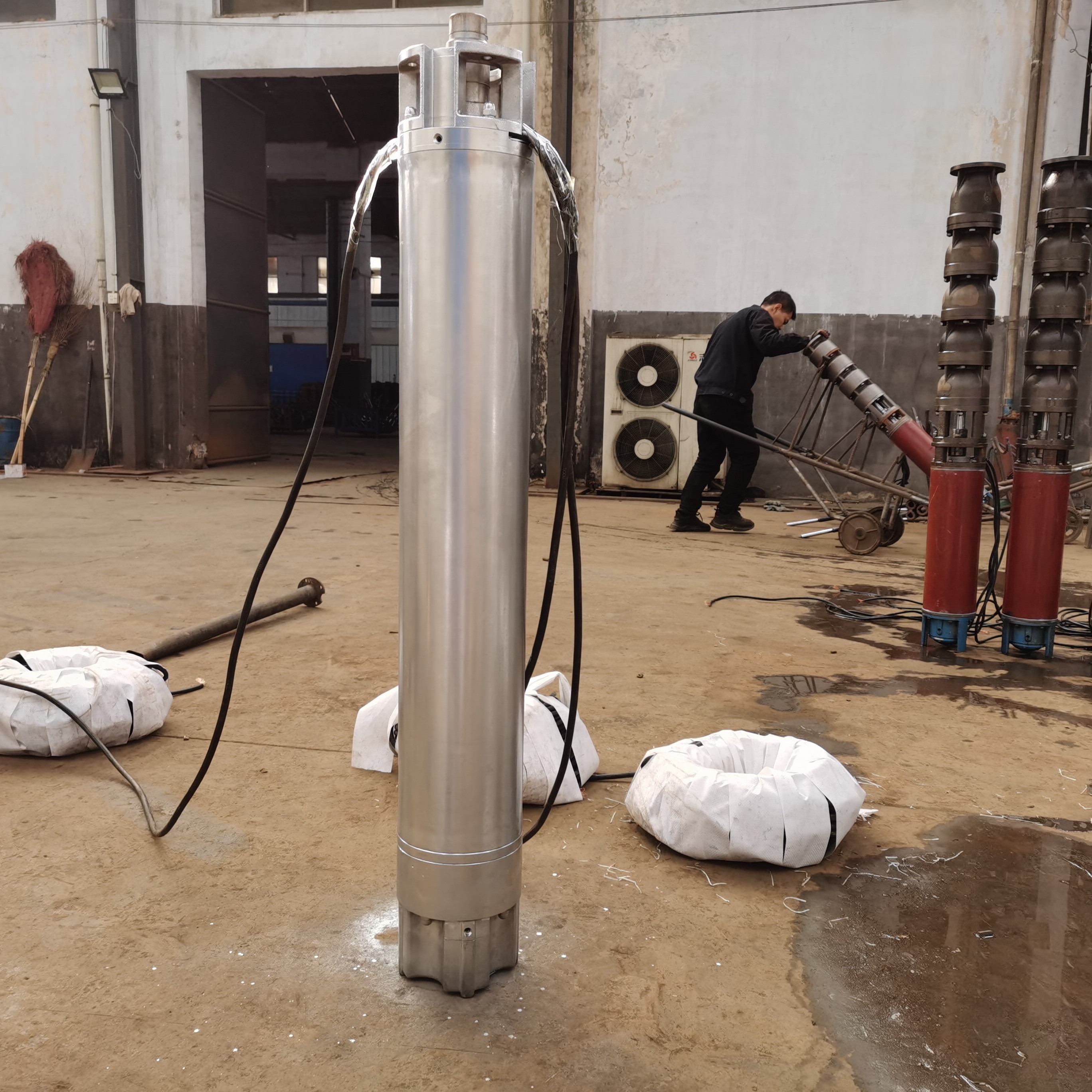330m Water Submersible Pump For High Flow 29 - 35m3/H