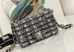 Mouth Cover Luxury Chain Bag Stitching Wool Metal Collocation